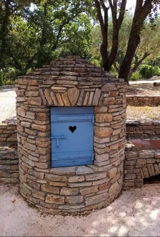 Comorebi Provence Entrecasteaux Exterior foto